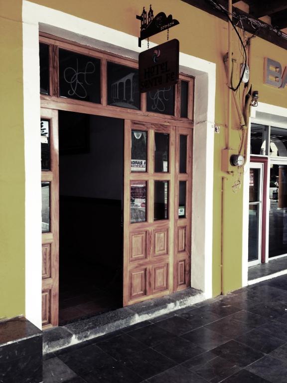 Hotel Santa Fe Tlatlauquitepec Exterior photo