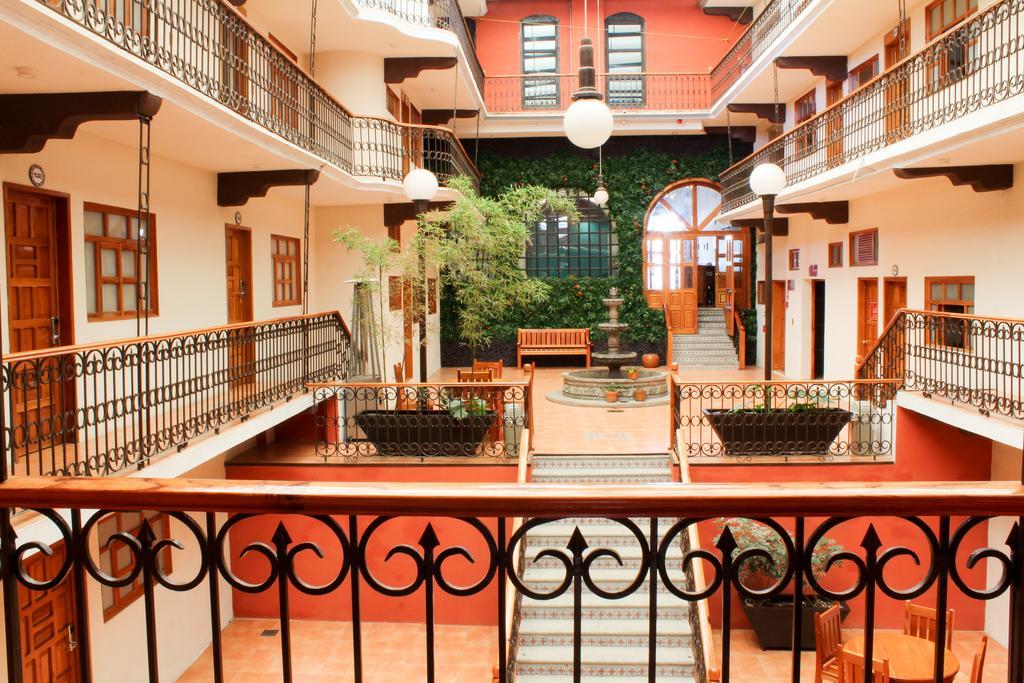 Hotel Santa Fe Tlatlauquitepec Exterior photo